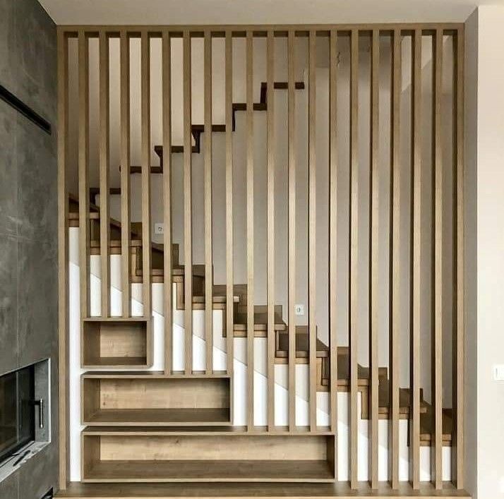 Vach Ngan Cau Thang Tam Cap