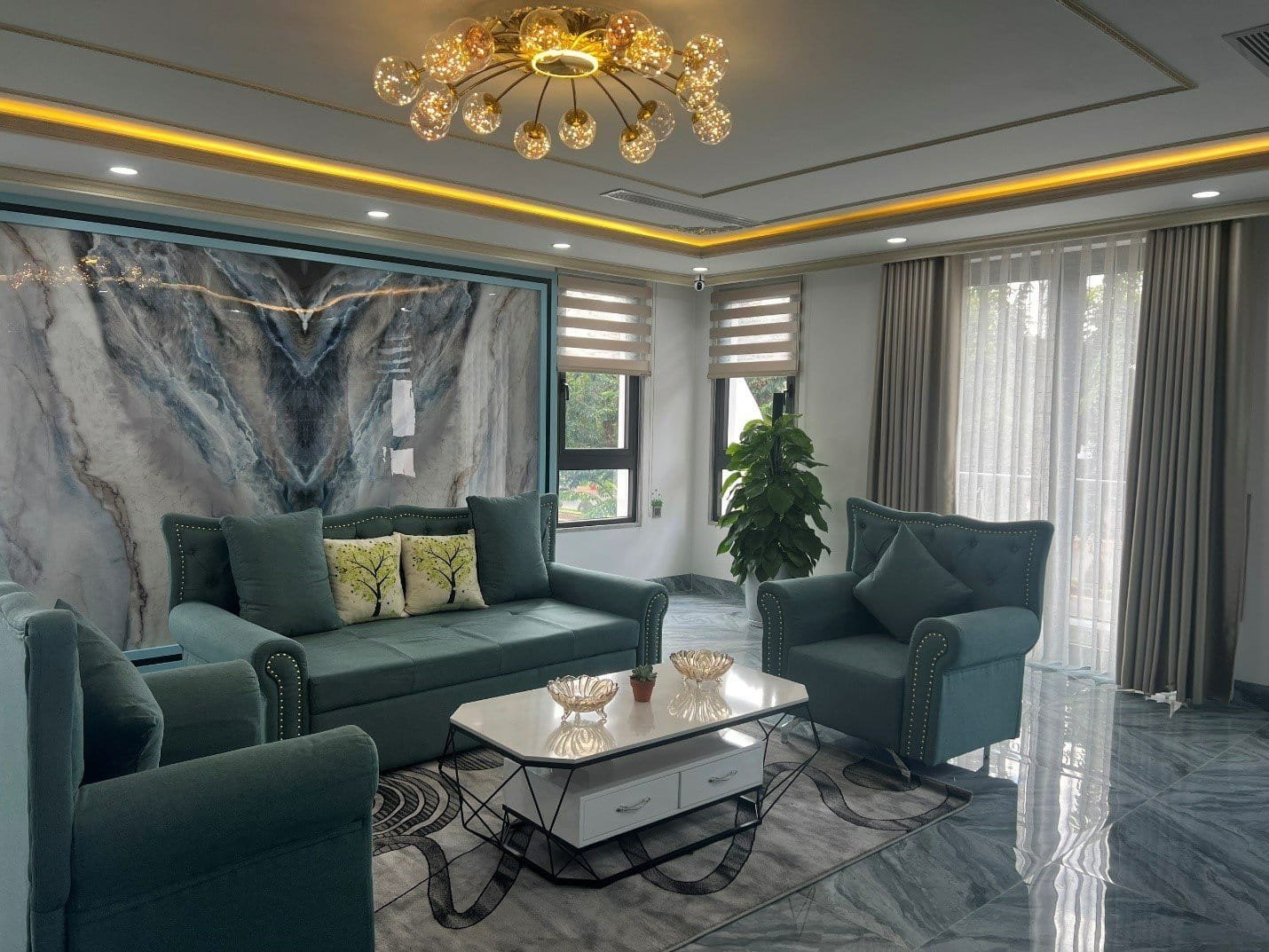 Z4627996596886_9ca46cb31b9ec115e4299132a38869cb